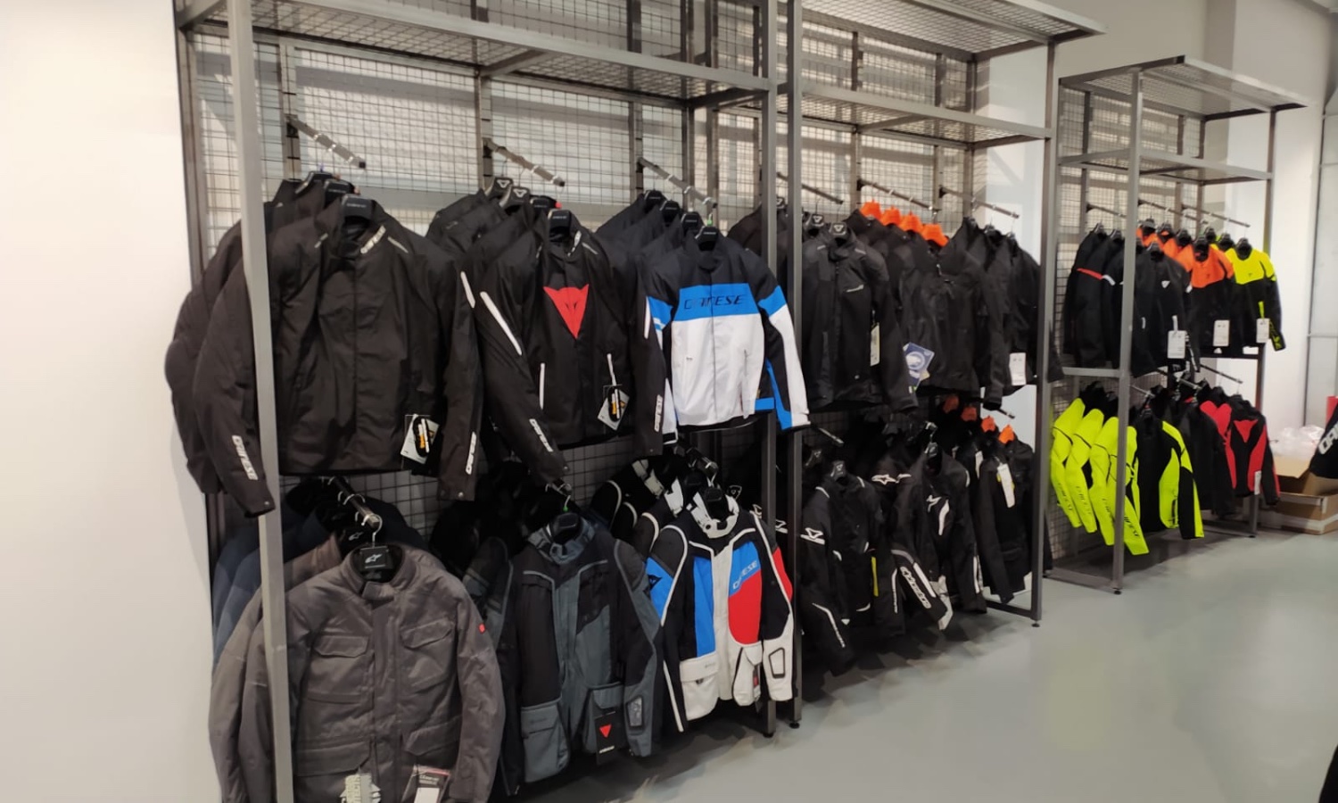 Motocard Zaragoza tienda 1